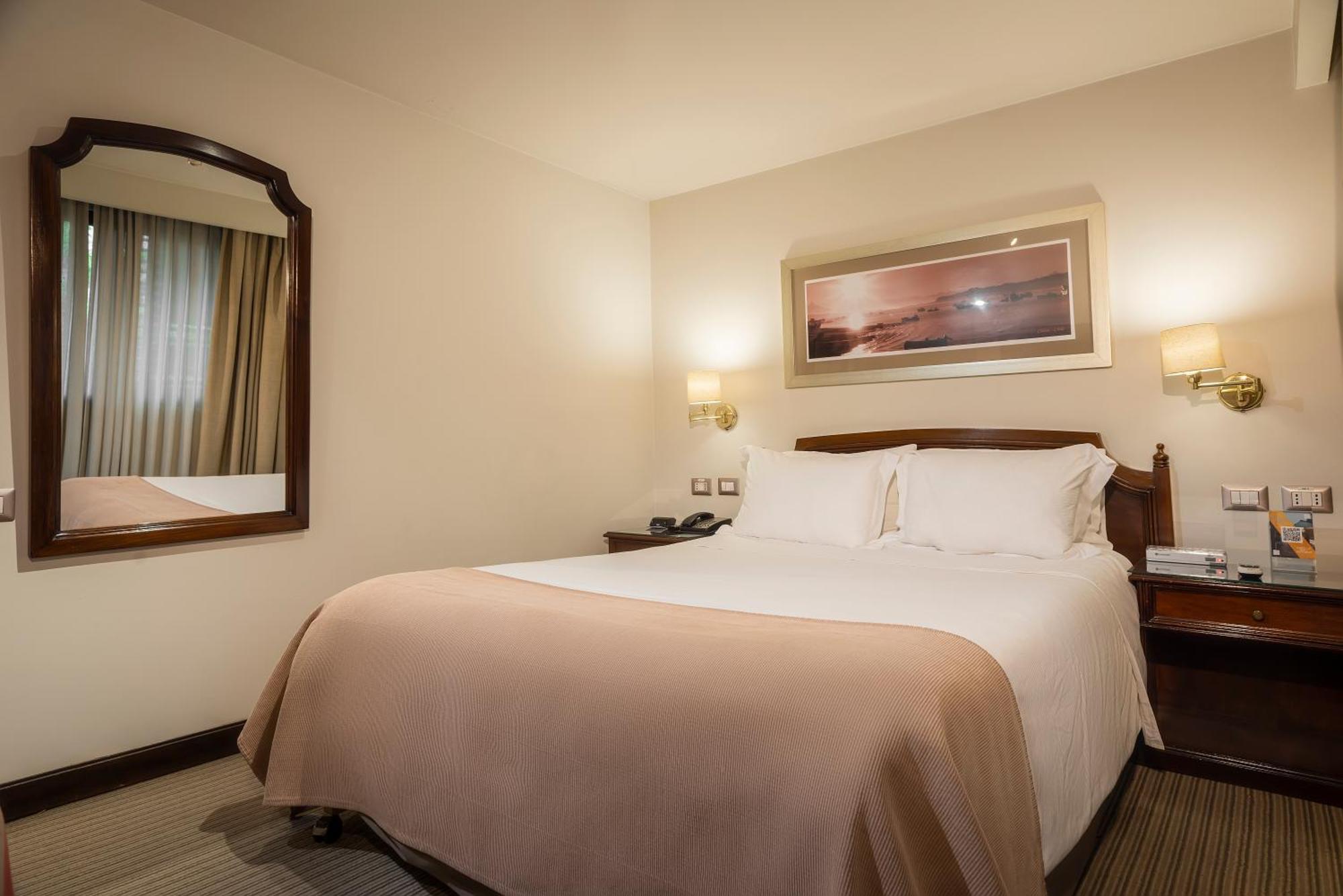 Hotel Los Espanoles Plus Santiago de Chile Zewnętrze zdjęcie