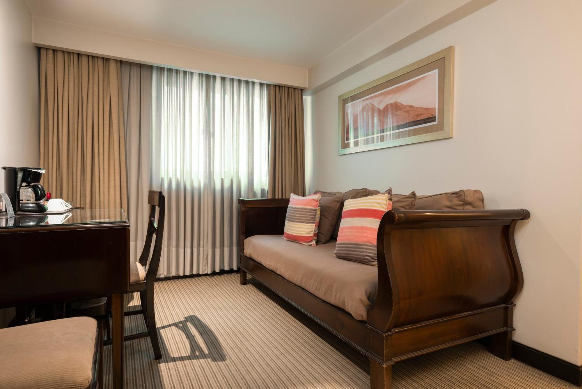 Hotel Los Espanoles Plus Santiago de Chile Zewnętrze zdjęcie